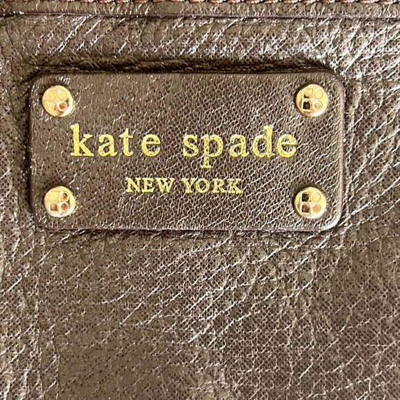 Kate Spade brown leather wristlet - Picture 2 of 8